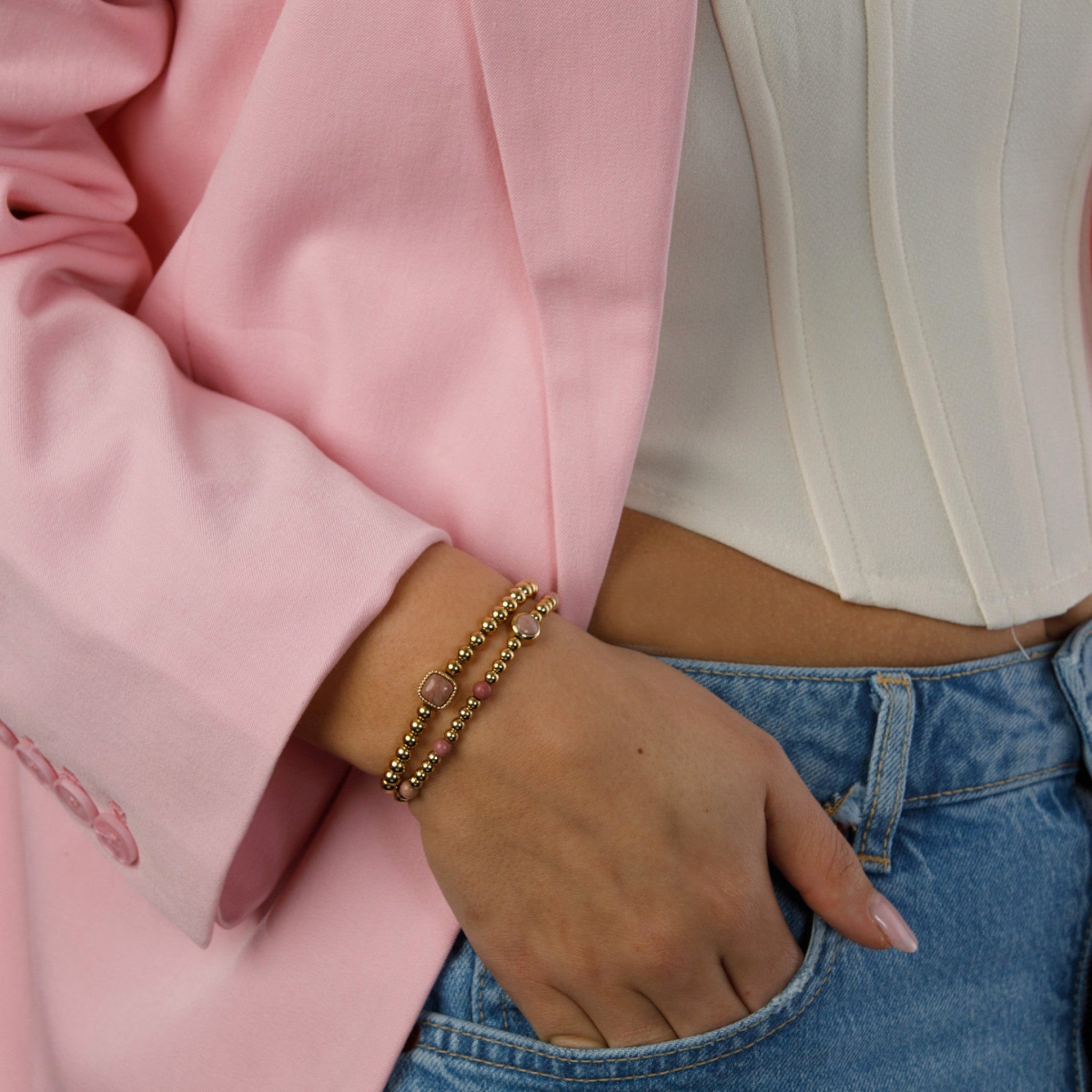 Gouden armband met vierkante Rhodenite edelstenen
