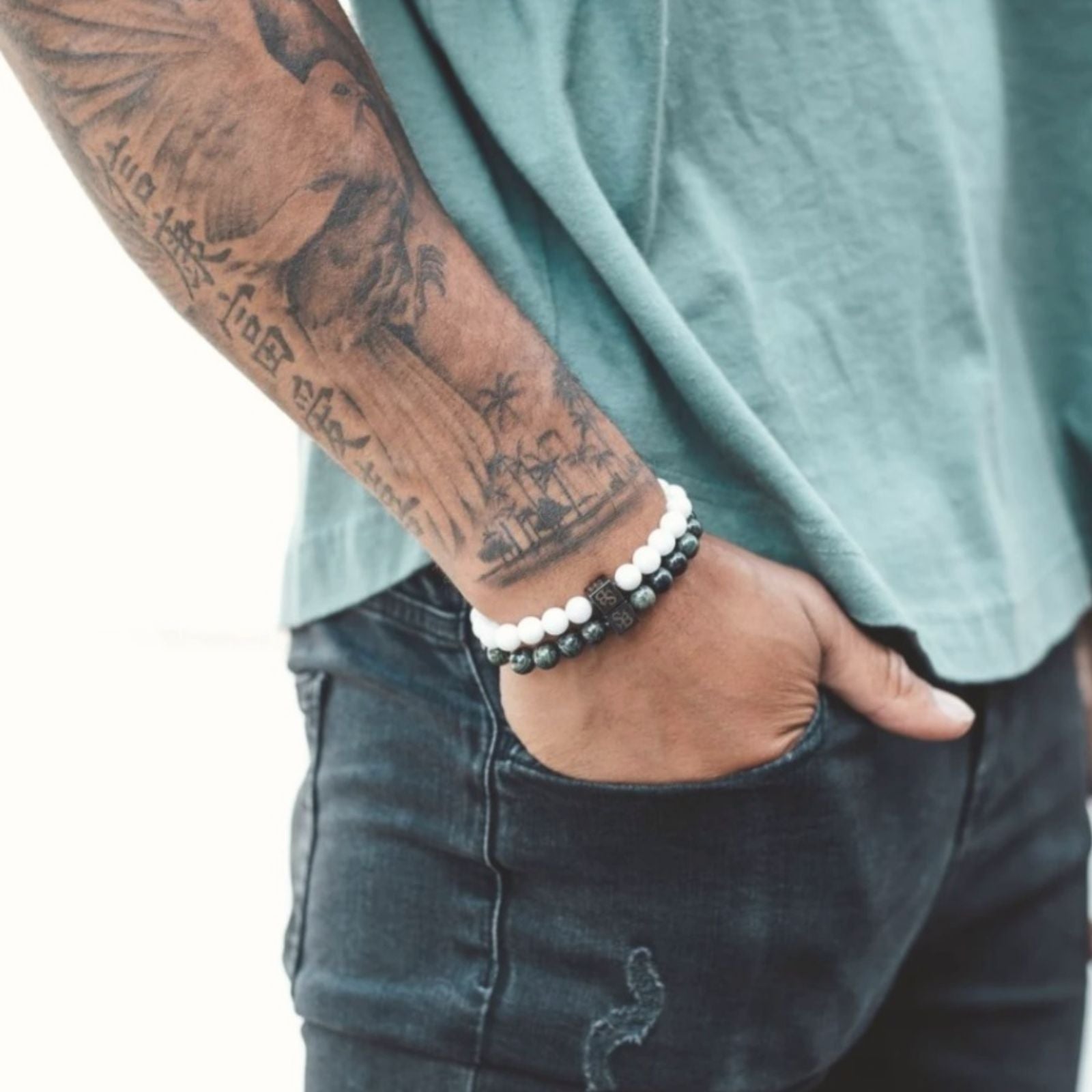 Stoney Bracelets armband – handgemaakte herenarmband van natuurstenen kralen, stoer en stijlvol accessoire met betekenis.
